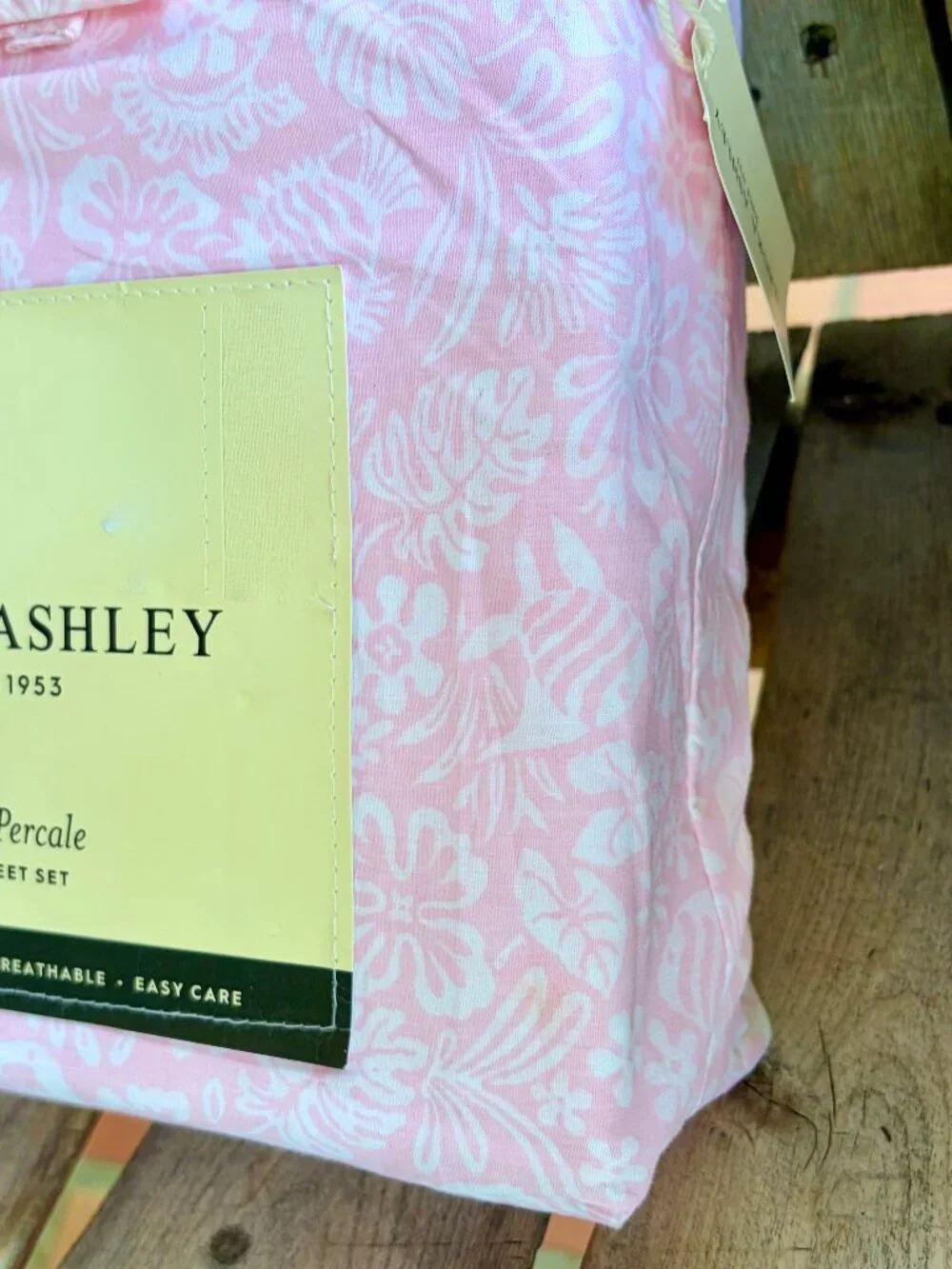 NEW Laura Ashley Twin Size POOL FROLIC - PINK Sheet Set 100% Percale Cotton